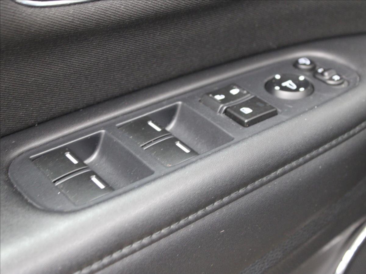 Honda HR-V SUV / Terénní 1,5 l 96 kw