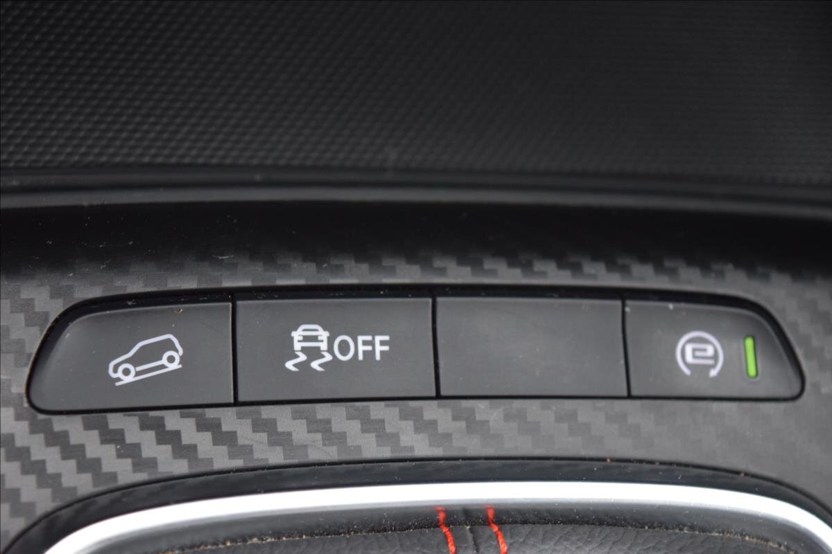 MG ZS Hatchback 1,5 l 78 kw