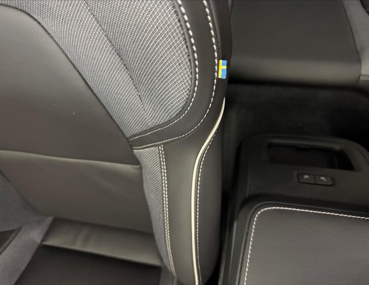 Volvo V60 Kombi 2,0 l 145 kw