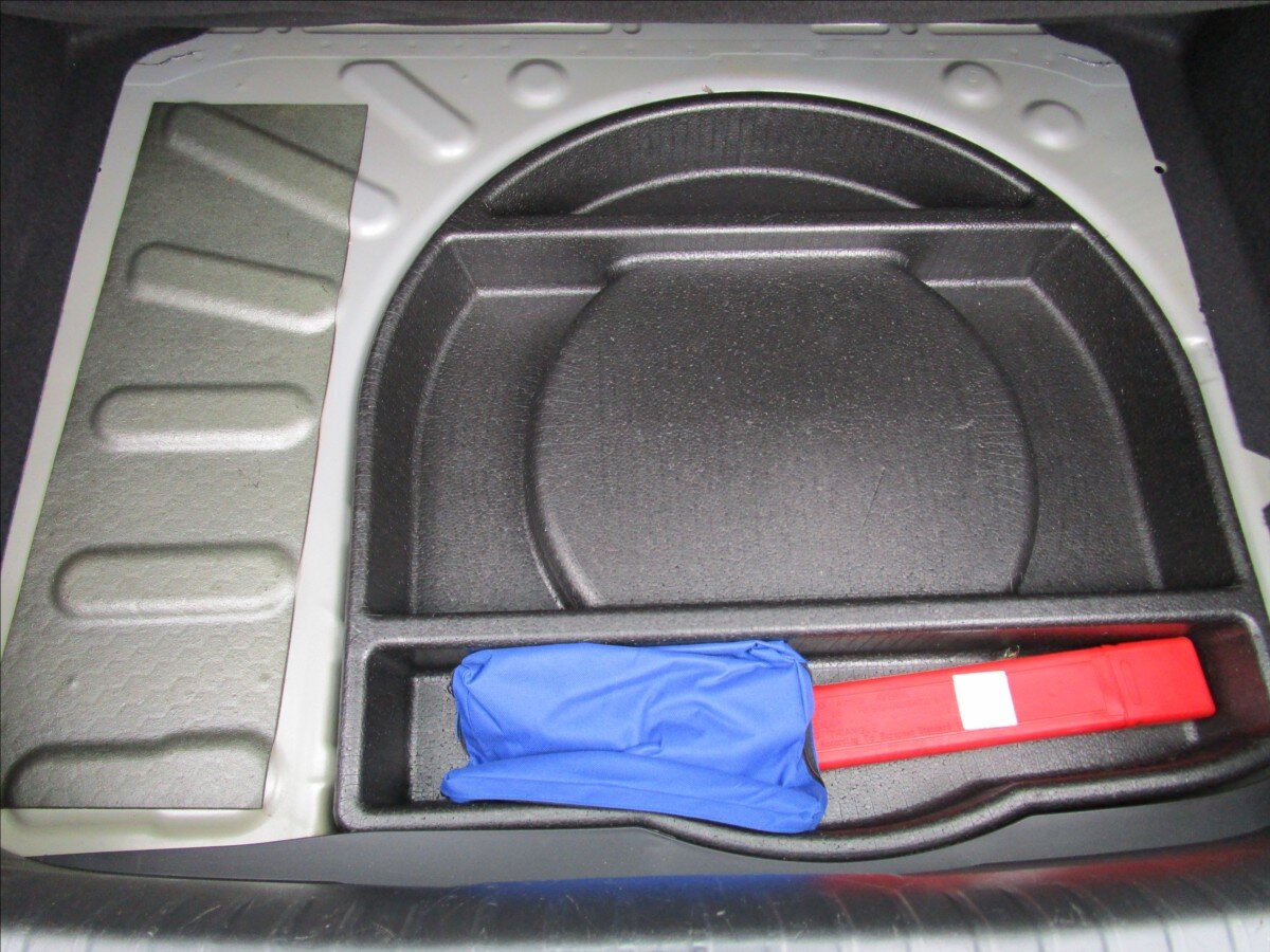 Peugeot 308 Hatchback 1,6 l 66 kw