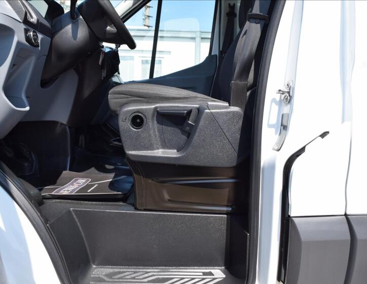 Ford Transit 15