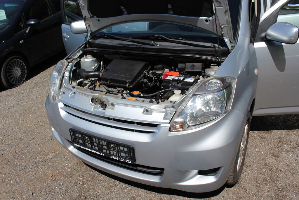 Daihatsu Sirion