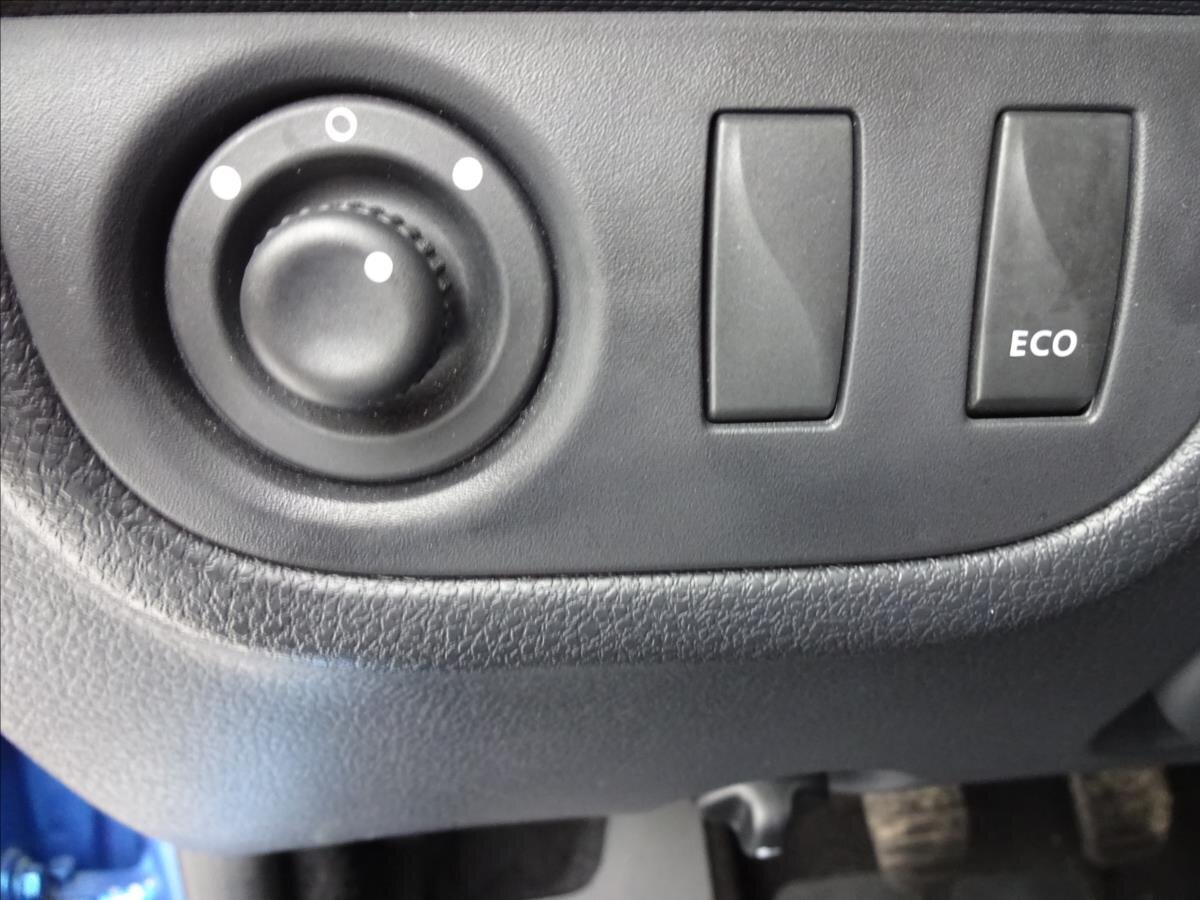 Dacia Sandero Hatchback 898,0 66 kw