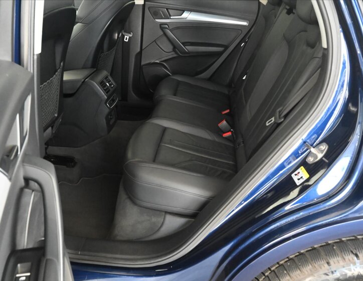 Audi Q5 SUV 2,0 l 140 kw