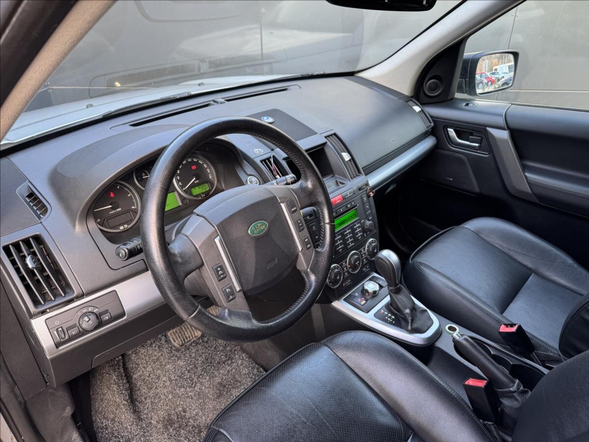 Land Rover Freelander Kombi 2,2 l 118 kw