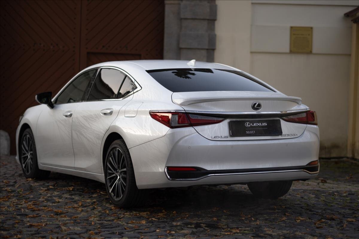 Lexus ES 300h