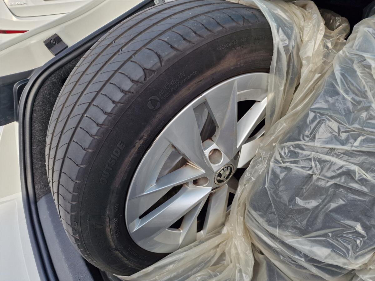 Škoda Octavia Sedan 1,5 l 110 kw