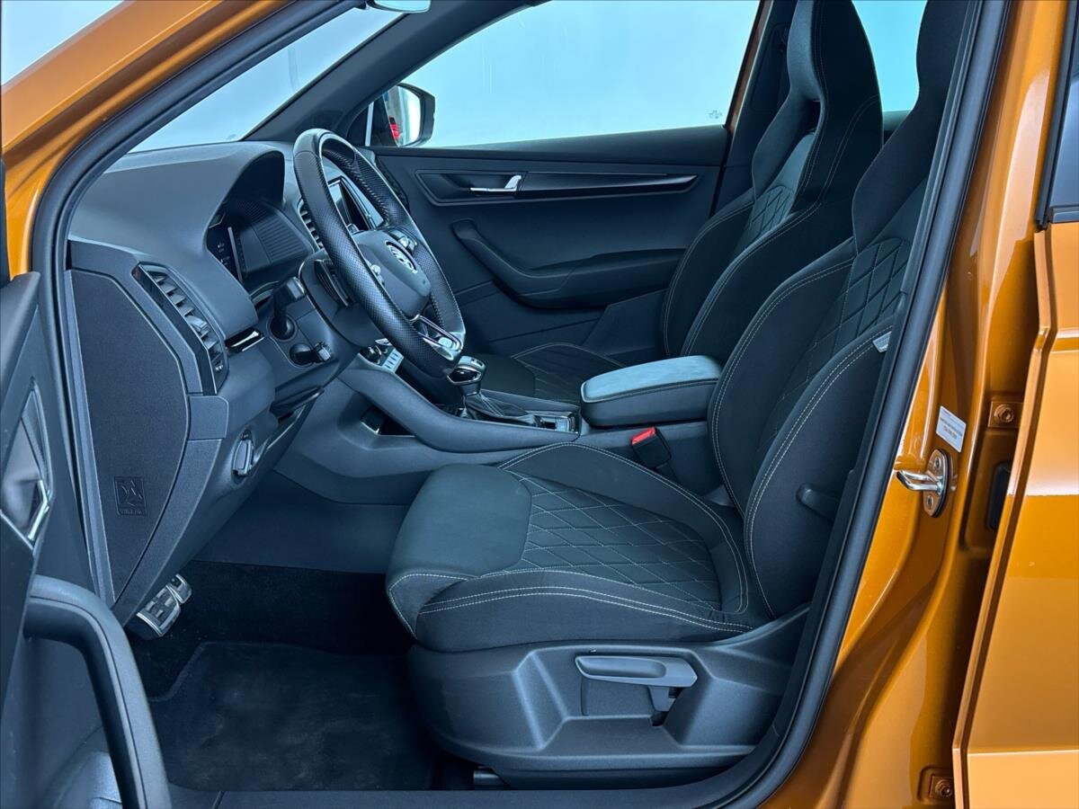 Škoda Karoq SUV / Terénní 1,5 l 110 kw