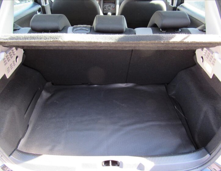 Peugeot 207 Hatchback 1,4 l 70 kw