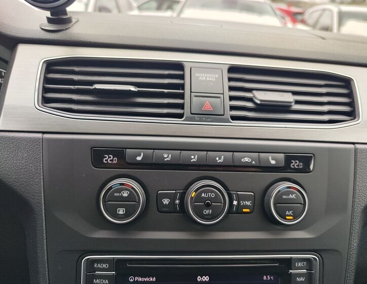 Volkswagen Caddy Skříň 2,0 l 110 kw