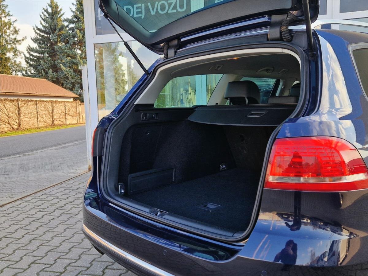 Volkswagen Passat Kombi 2,0 l 155 kw