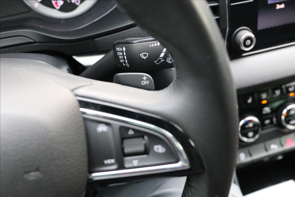 Škoda Karoq Kombi 1,6 l 85 kw