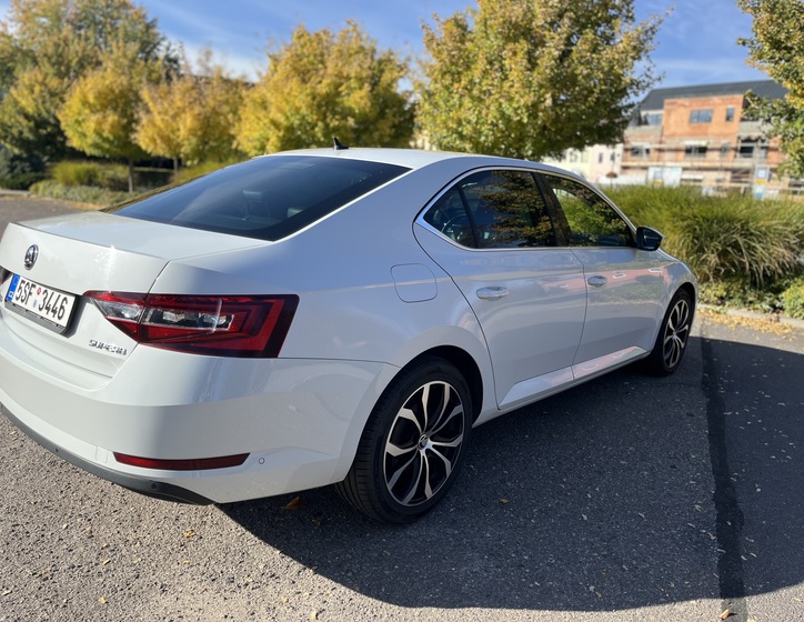 Škoda Superb 6