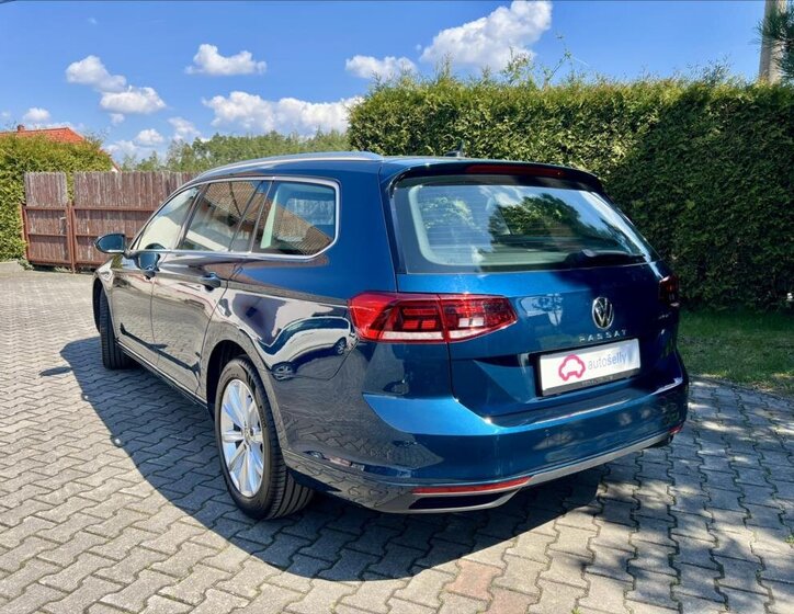 Volkswagen Passat Kombi 2,0 l 110 kw