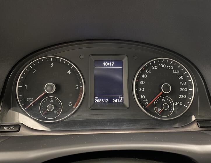 Volkswagen Touran 13