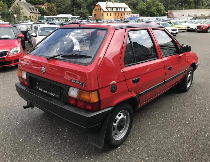 Škoda Favorit 5