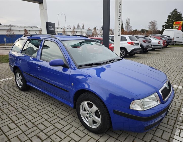 Škoda Octavia 8