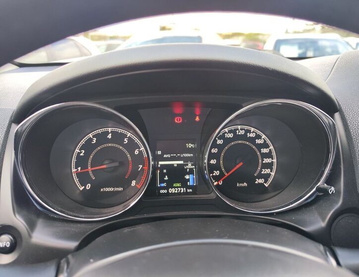 Mitsubishi ASX SUV / Terénní 1,6 l 86 kw