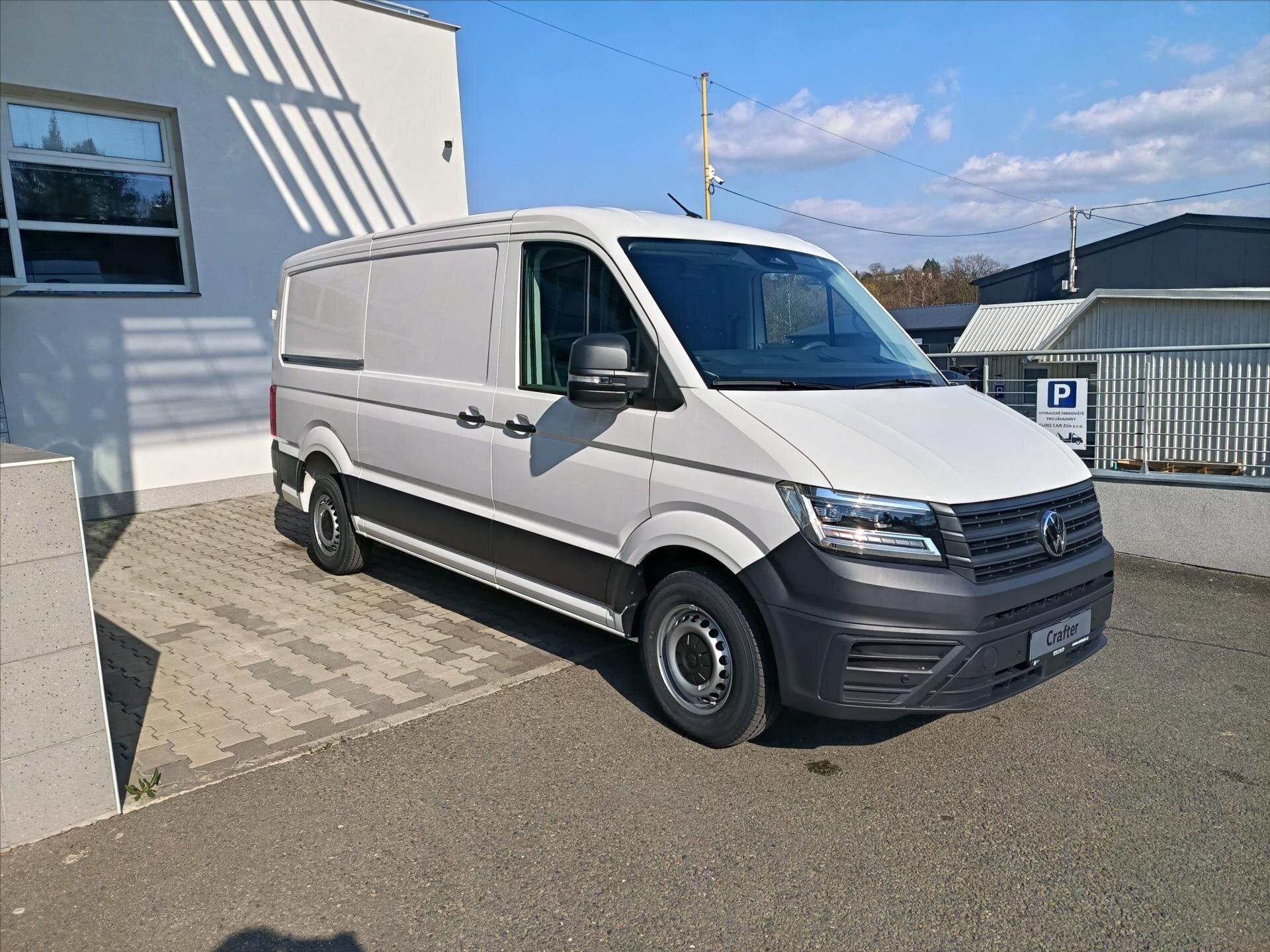 Volkswagen Crafter Skříň 2,0 l 103 kw