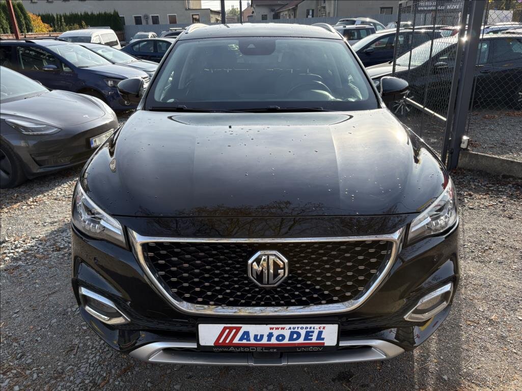 MG HS SUV 1,5 l 119 kw