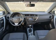 Toyota Auris Kombi 1,6 l 98 kw