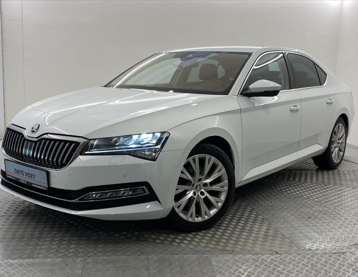 Škoda Superb 1