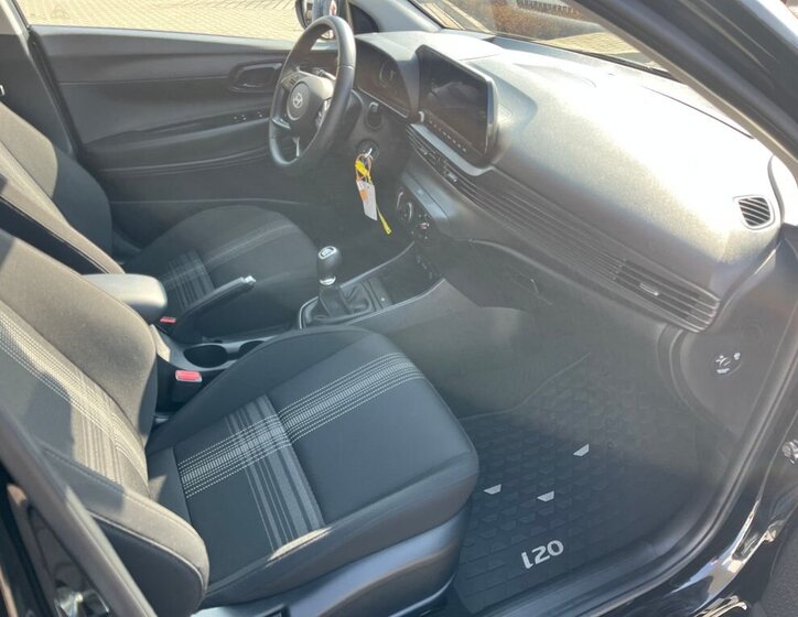 Hyundai i20 Hatchback 1,2 l 57 kw