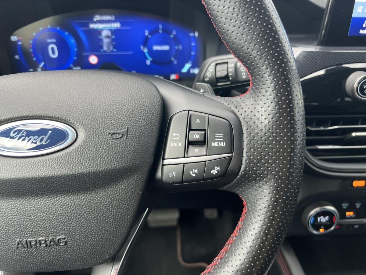 Ford Kuga SUV / Terénní 2,0 l 140 kw