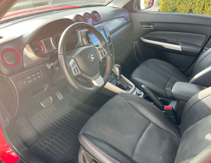 Suzuki Vitara 14