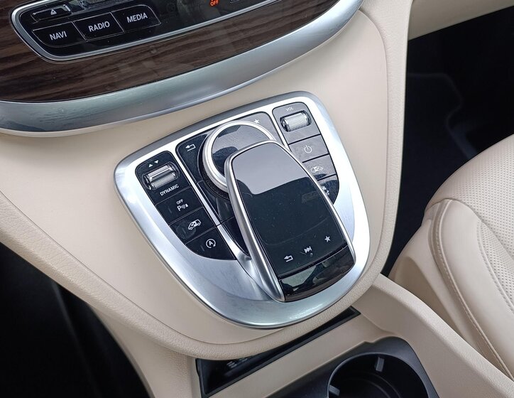 Mercedes-Benz Třídy V Ostatní 2,1 l 173 kw