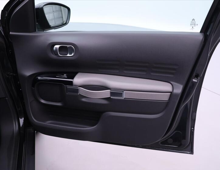 Citroën C4 Cactus 13