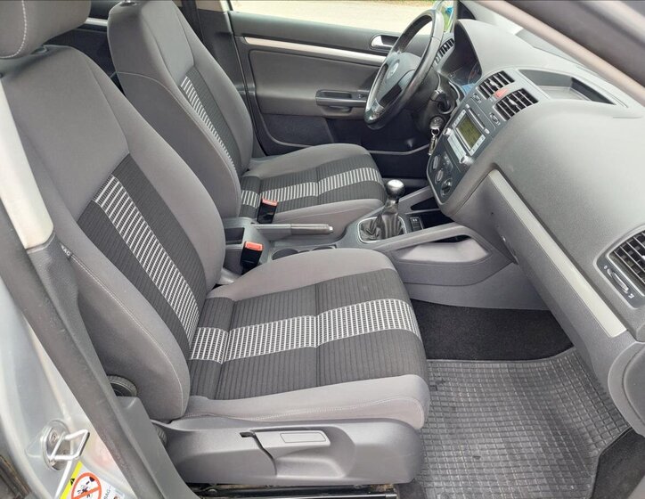 Volkswagen Golf Hatchback 1,4 l 59 kw