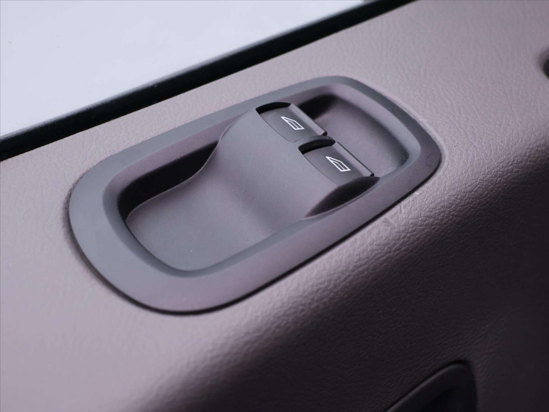 Ford Transit Ostatní 2,0 l 96 kw