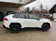 Toyota RAV4 SUV 2,5 l 131 kw