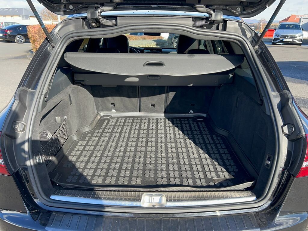 Mercedes-Benz Třídy C Kombi 3,0 l 287 kw