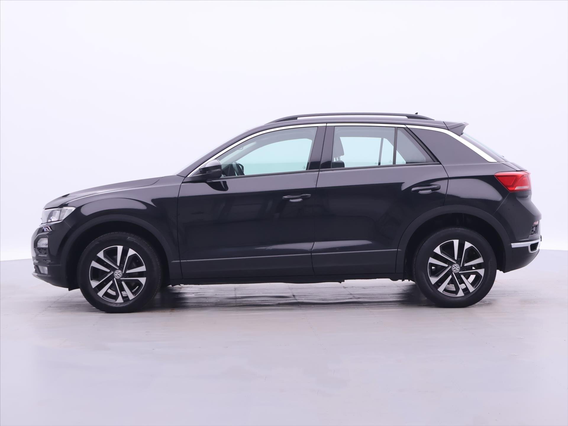 Volkswagen T-Roc SUV / Terénní 999,0 85 kw