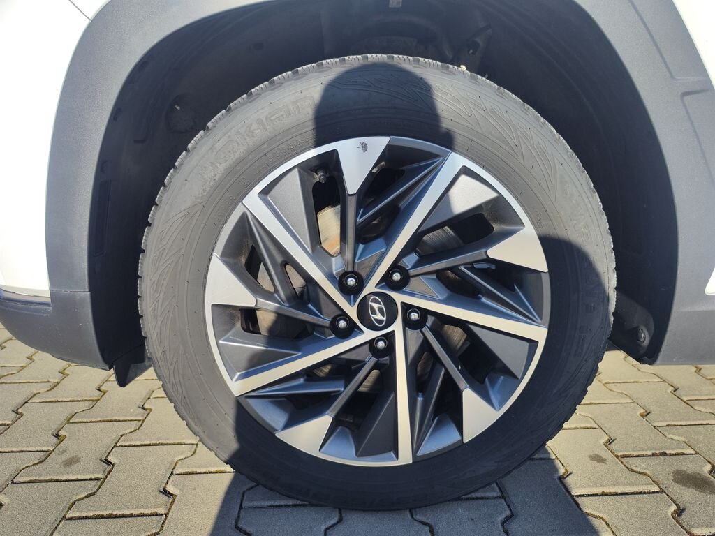 Hyundai Tucson SUV 1,6 l 100 kw