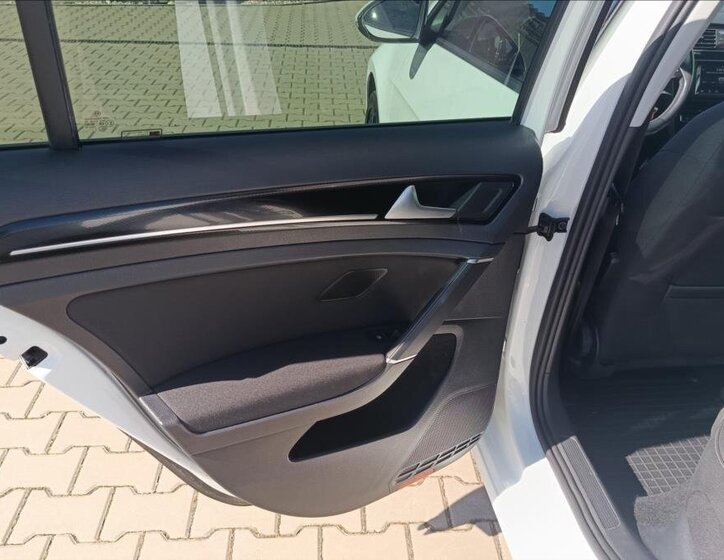 Volkswagen Golf Hatchback 2,0 l 110 kw