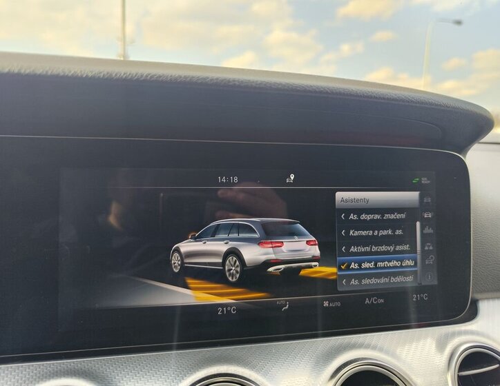 Mercedes-Benz Třídy E Kombi 2,0 l 143 kw