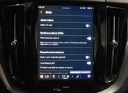 Volvo XC60 SUV / Terénní 2,0 l 184 kw