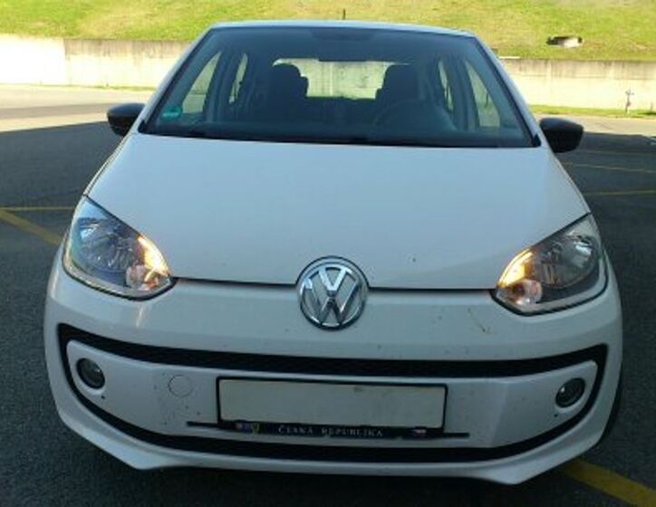 Volkswagen up! 3