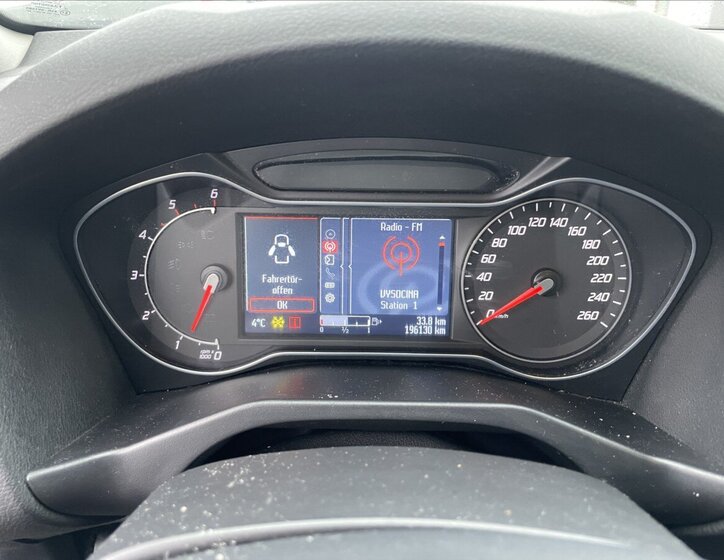 Ford Mondeo Kombi 2,0 l 103 kw