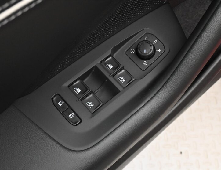 Volkswagen Passat Kombi 2,0 l 110 kw