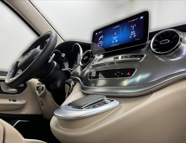 Mercedes-Benz Třídy V MPV 2,0 l 174 kw
