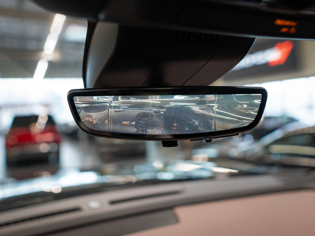 Chevrolet Suburban SUV 6,2 l 313 kw