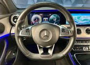 Mercedes-Benz Třídy E 12