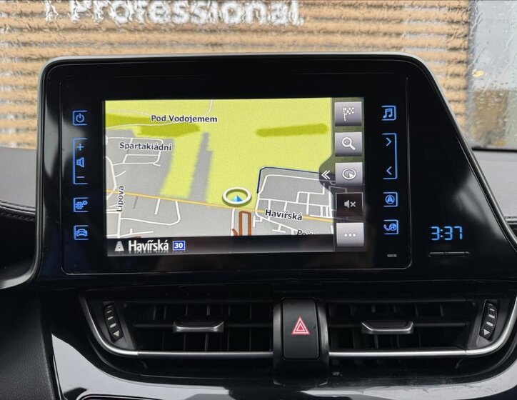 Toyota C-HR Hatchback 1,2 l 85 kw