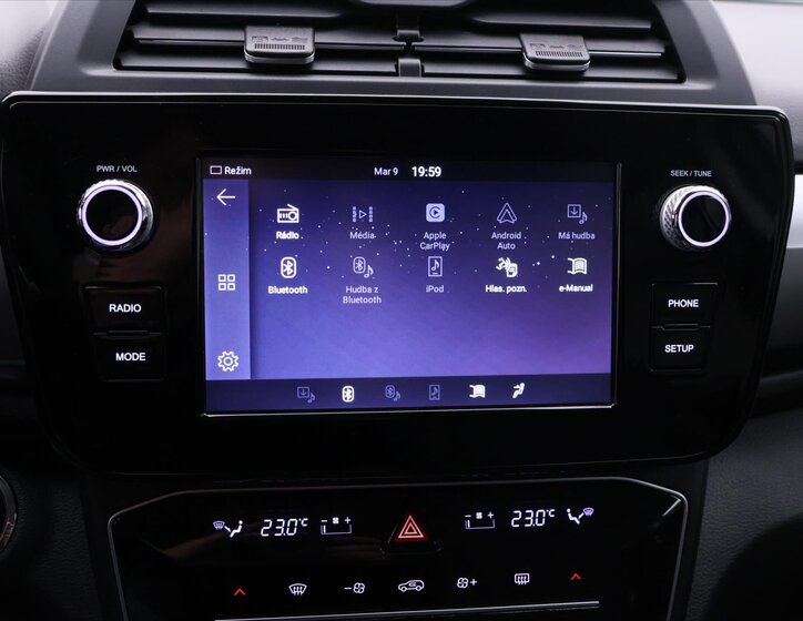 SsangYong Tivoli SUV / Terénní 1,5 l 120 kw