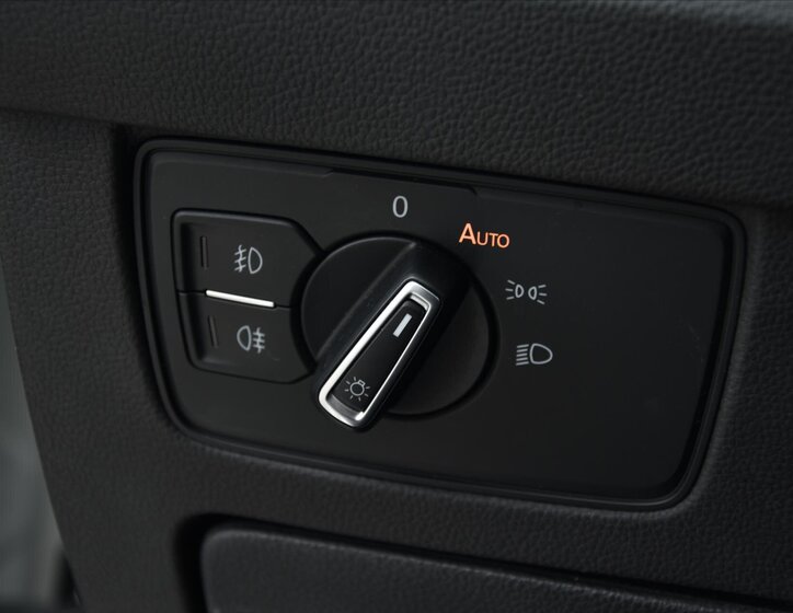 Volkswagen Passat Kombi 2,0 l 140 kw