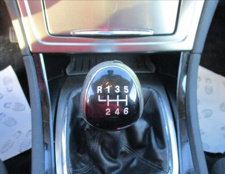 Ford Mondeo Liftback 2,0 l 103 kw